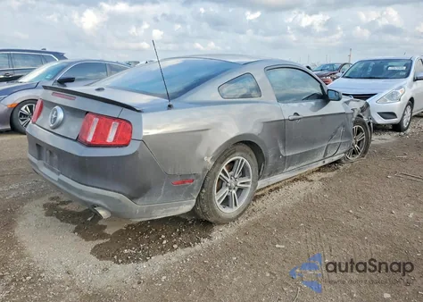 2011 Ford Mustang z USA, uszkodzony, nr VIN 1ZVBP8AM1B5112460